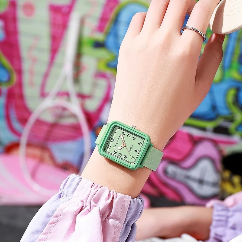 Mode cadran rectangulaire dame - Silicone Band Women avis et prix